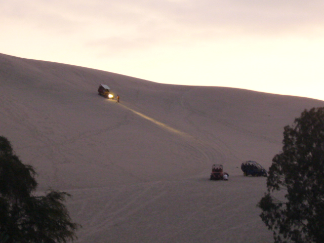 Huacachina -- Dune buggies